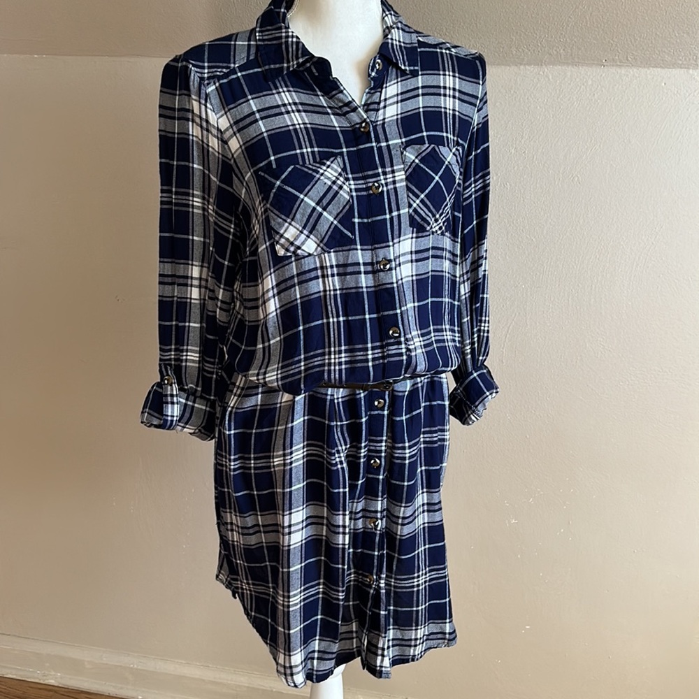 Motherhood flannel plaid maternity dress navy and white button front - Picture 8 of 11